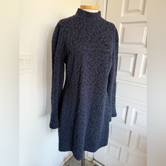 Hutch Navy Blue & Black Floral Sweater Dress Long Sleeve High Neck Size Large - Picture 8 of 10